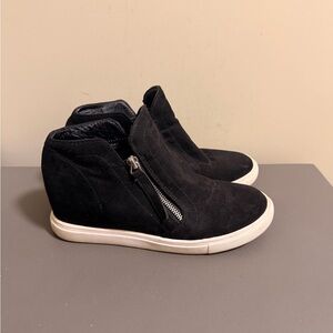 Women’s Madden Girl Piper Hidden Wedge Sneakers Booties